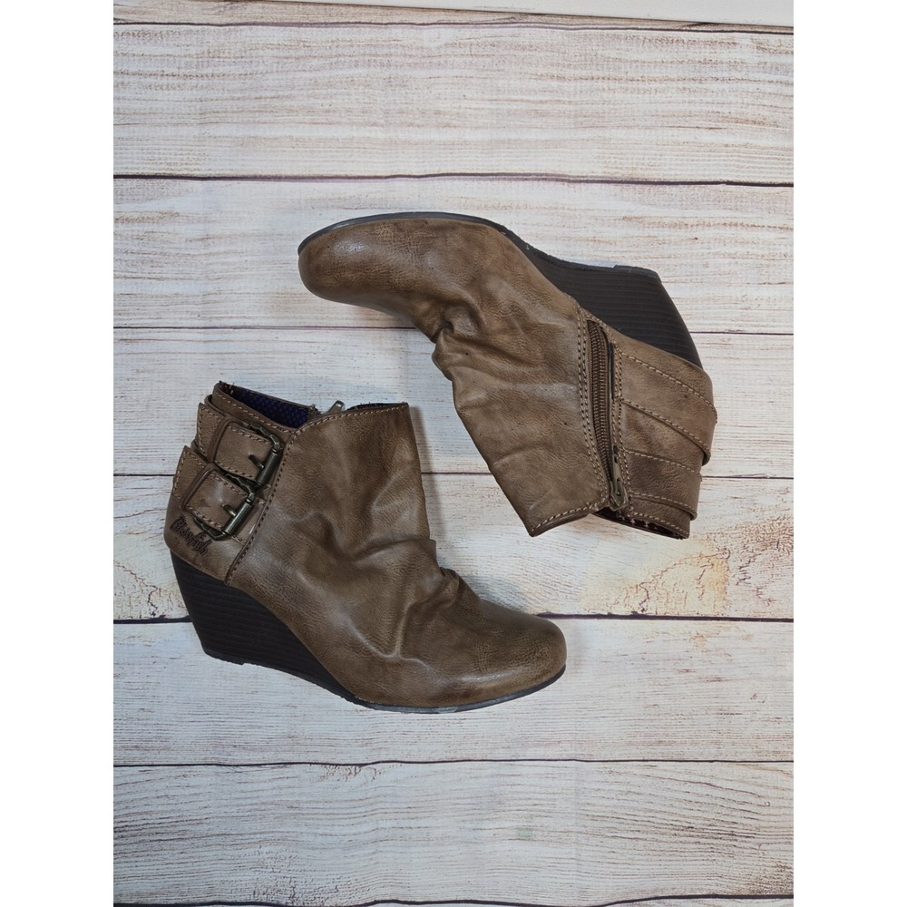 Blowfish Malibu Women's Brown Boots Wedge Heel Size 7.5 Ankle